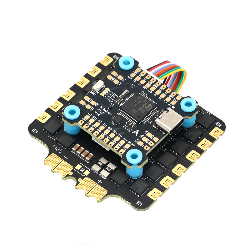 SoloGood F722 F7 6S Kontroler  – Speedybee F405 V4 Bls 55A Stack recenzja i cena